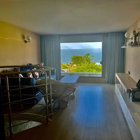 Vista Sul Mare Ii アパート *